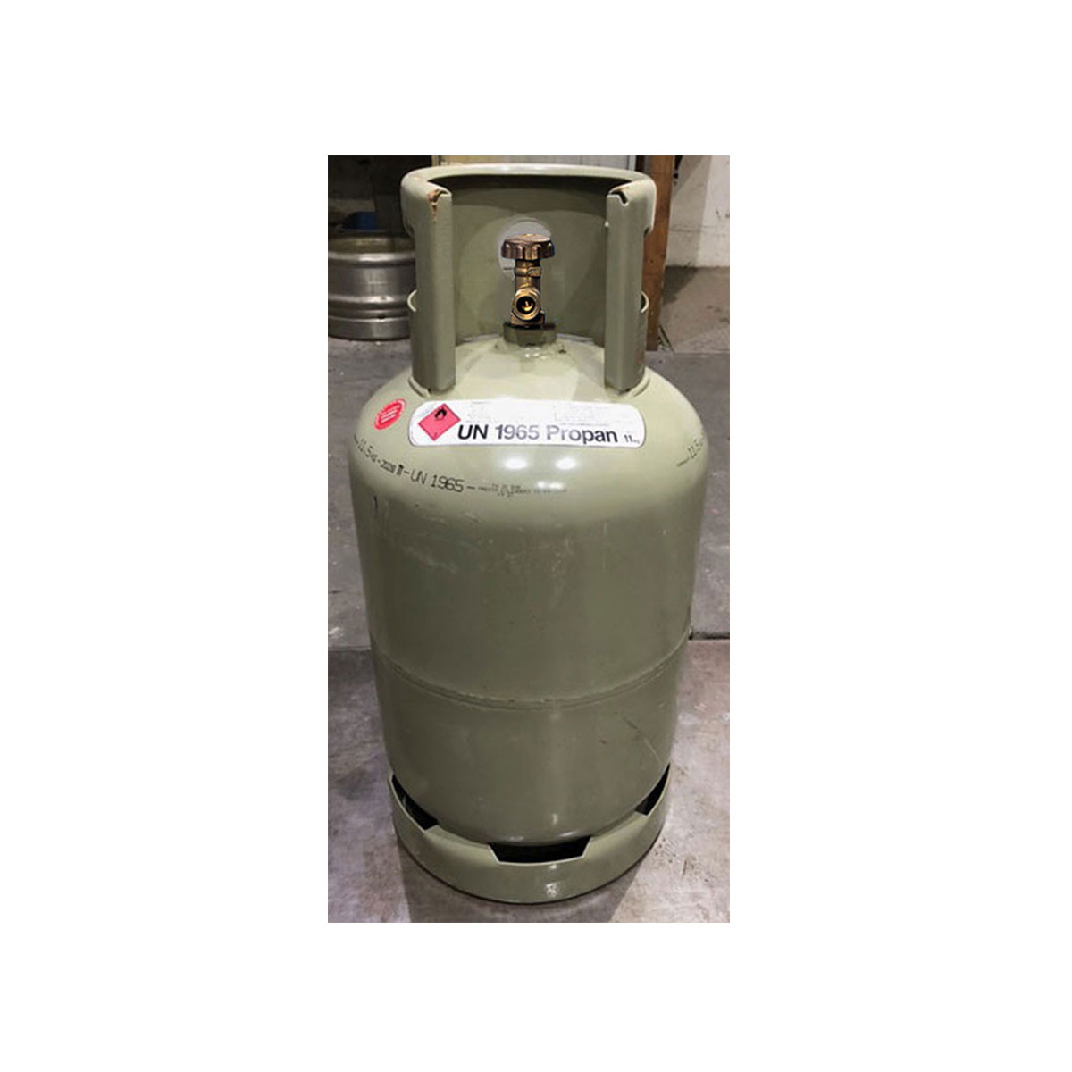 Propane propellant gas 11 kg gas cylinder with click-on valve, grey (steel  cylinder, new, complete with valve, neck ring and cap, including filling) ~  SCHWEISS-SHOP Treibgas 11 kg Click-On ~ Bottles, new