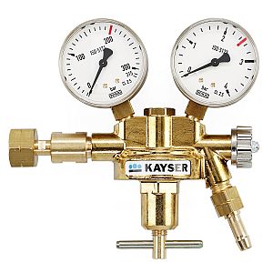 Reductor de presión de propano K10 de Kayser, 1 etapa, presión de salida ajustable de 0 a 3,5 bares, caudal máx. 20 kg/h. ~ Reductor de presión K10 / ClassiControl