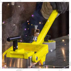 Magswitch, MagPress - large steel sheets can be precisely aligned with the Magswitch MagPress ~ Welding aids